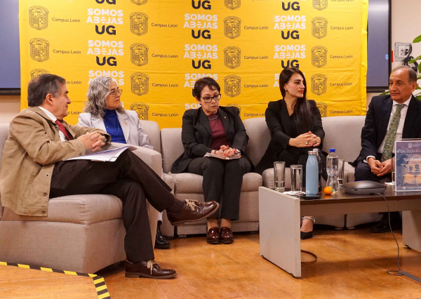 Abordan desde diferentes perspectivas a la diabetes en el foro Voces de la Ciencia