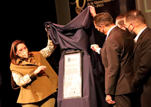 Rondalla Santa Fe de la UG: 50 años de poesía musical  