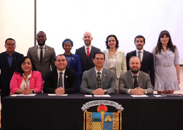 La Universidad de Guanajuato cultiva amistad e intercambio cultural con otros países