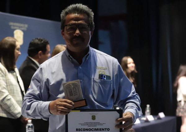 Celebran 81 años de legado e identidad en la ENMS Celaya