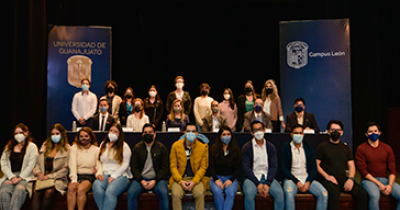 Cierran actividades de grupos estudiantiles UG Campus León