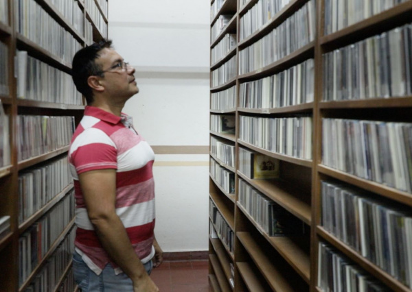 Radio UG rescata 7 mil 500 materiales sonoros y reactiva colaboración con la Fonoteca Nacional
