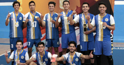 Viven universitarios enérgica y emocionante final de torneo de voleibol