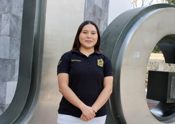  Reconocen en Congreso Latinoamericano a alumna UG por mejor artículo científico para el aprovechamiento de residuos