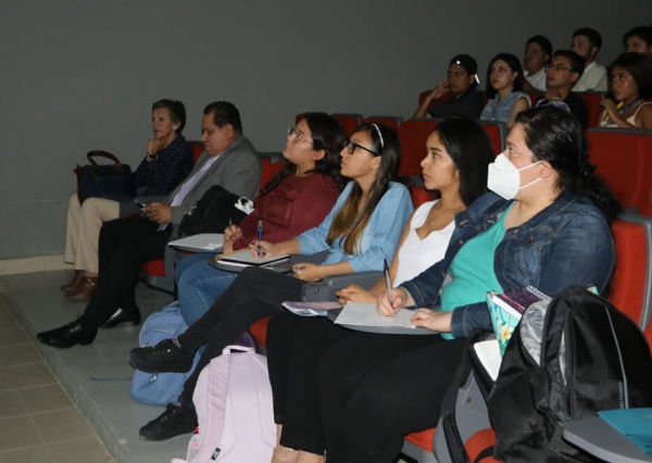 Presenta Fondos Guanajuato Programa de apoyo a las y los emprendedores 