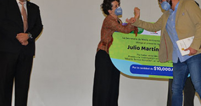 Reconocen talento de jóvenes UG con Premio a la Investigación en Desarrollo Sustentable “Alberto Santos González” 