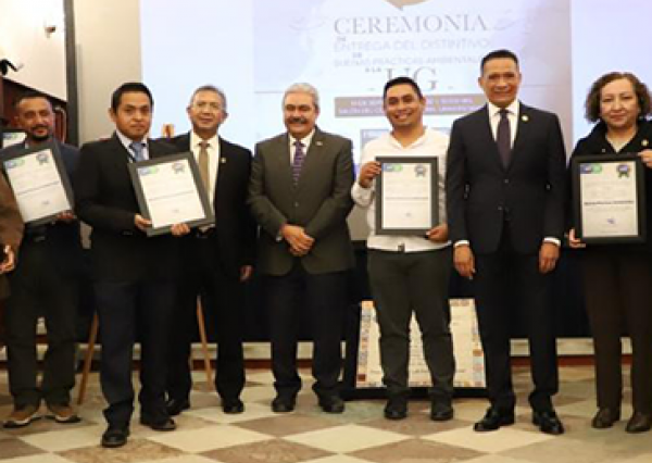  UG recibe premio SABINO en reconocimiento a sus Buenas  Prácticas Ambientales 