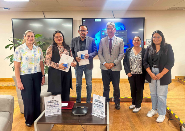 Comunidad universitaria conversa sobre el valor de la corresponsabilidad afectiva