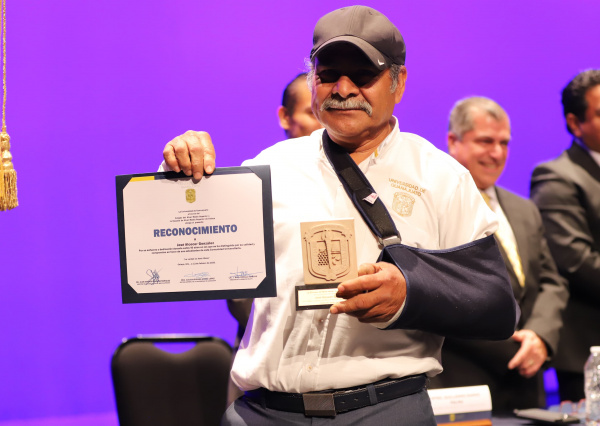 Comunidad de la ENMS Celaya celebra 80 años de historia educativa