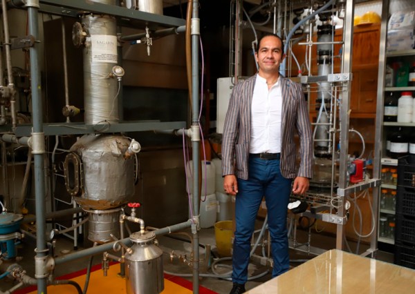 Académico UG es nombrado editor ejecutivo de la revista 