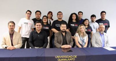 Pasión por la ciencia y la tecnología en la Semana WOPET 2025 de la UG 