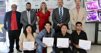 Distinguen a integrantes del capítulo estudiantil SPIE OASIS por enriquecer el entorno científico en la UG