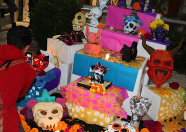 Celebra la Universidad de Guanajuato el XII Festival Vive la Muerte 