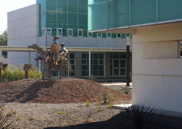 Refuerzan medidas de seguridad en las sedes del Campus Celaya-Salvatierra 