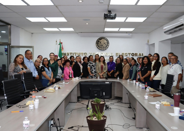 Profesor investigador de la ENMS Salamanca colabora con el Instituto Nacional Electoral (INE) Tabasco