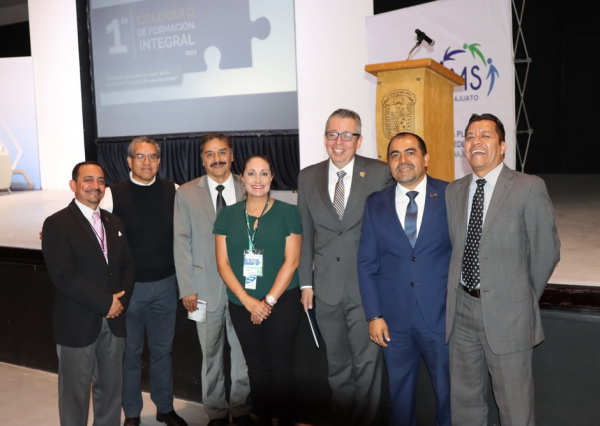 Se realiza el Coloquio de Formación Integral “Sumando acciones en favor de la formación integral del estudiantado”