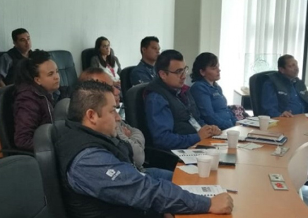 Capacitan a personal de las Unidades de Prevención y Seguridad de los cuatro Campus de la UG