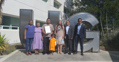 El Dr. Orlando Ortiz Jiménez investiga en UG Yuriria la fototransformación de nanopartículas de plata