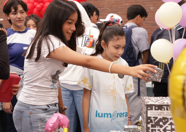 Niñas, niños y adolescentes convierten su curiosidad en proyectos científicos en Lumbreras 2026