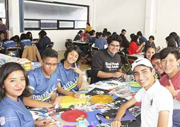 A través de “En Órbita UG 2019”, fomentan  cultura emprendedora de estudiantes del CNMS