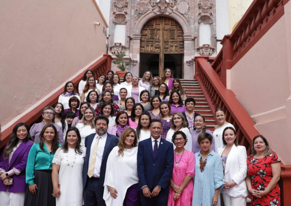 UG es sede del curso “Mujeres Líderes como Promotoras de los Derechos Políticos” 