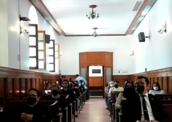 Catedrático Emérito de la Universidad París-Saclay ofrece conferencia en la UG