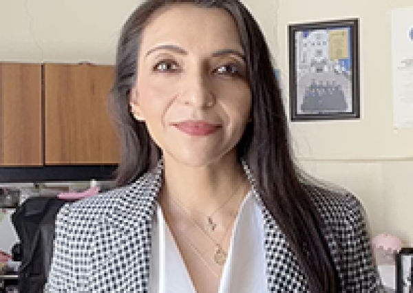 Profesora UG contribuye a impulsar la presencia de investigadoras a través de “Mentoras en la Ciencia” 