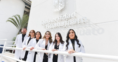 UG, entre las 10 mejores universidades de formación médica en México