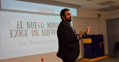 Sensibilizan en nuevas masculinidades con el taller “Un nuevo mundo requiere un nuevo yo”