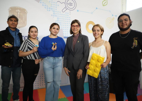 Se inaugura Idealab UG, semillero para el emprendimiento universitario