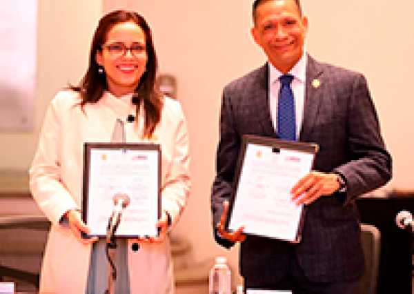 UG e IEEG firman convenio para crear la Especialidad en Democracia, Instituciones y Derecho Electoral  