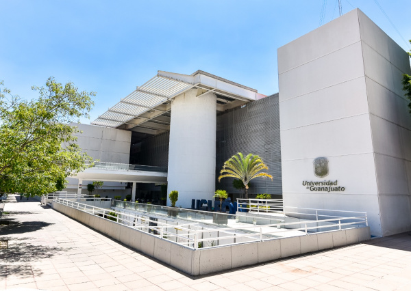 Se invita a proceso de consulta y auscultación de cinco personas candidatas para titular de la Rectoría de Campus León