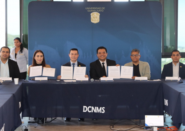 CNMS de la UG y CRIT Guanajuato formalizan alianza en favor de la inclusión y la formación estudiantil
