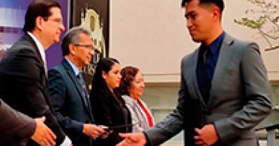 Celebra UG en Irapuato logros de su comunidad egresada 