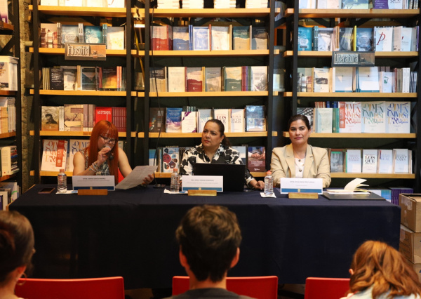 Presentan en la UG Informe sobre el combate a la corrupción 2025