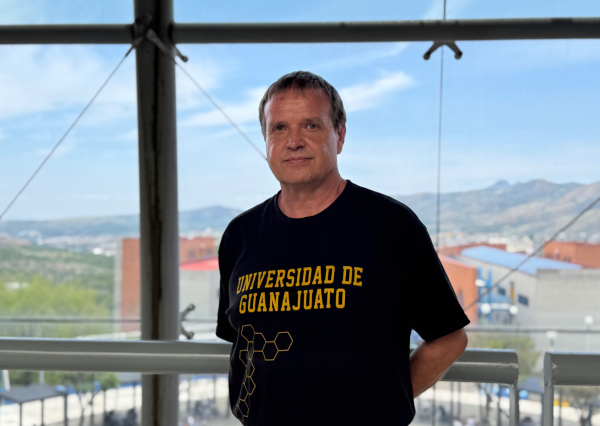 Discriminación de las mujeres en el mercado laboral: hay avances, pero insuficientes, señala investigador UG