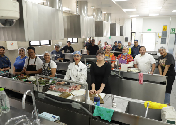 El sabor de la cocina chiapaneca llegó a la FILUG