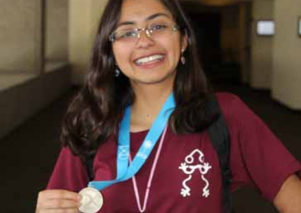 Estudiantes de la UG ganaron plata y bronce en el Concurso Nacional de la Olimpiada Mexicana de Matemáticas
