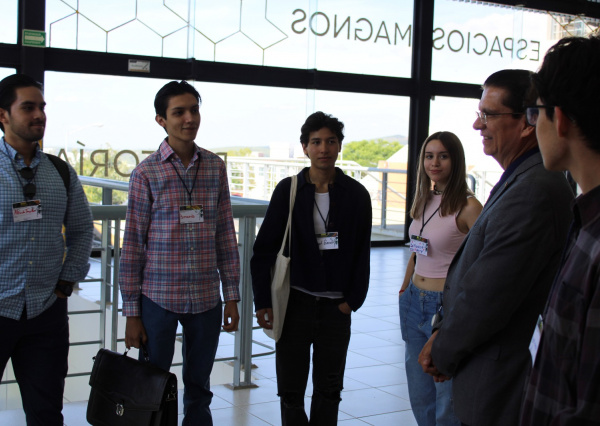 Desarrollo Estudiantil UG organiza el Boot Camp 2024