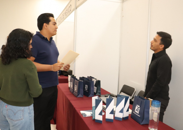 Se realiza la 12ª Jornada Universitaria de Desarrollo Profesional DCEA