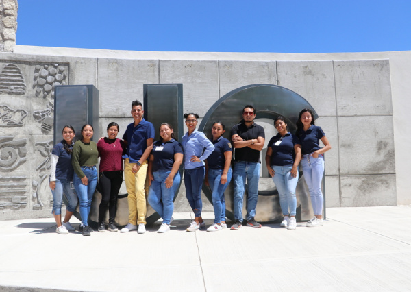 Estudiantes de Enfermería del CINUG obtienen 3 premios en congreso internacional 