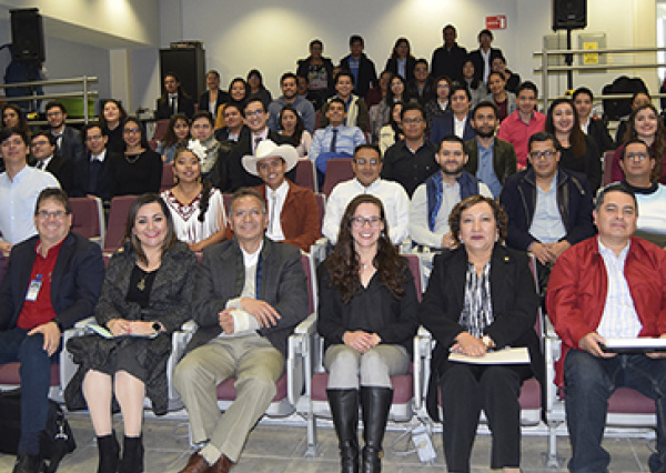 Universitarios cumplen compromisos de vinculación, investigación y servicio a la comunidad