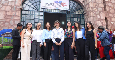 Estudiantes del programa de Psicología Clínica realizan la entrega de útiles escolares en el marco del 6° aniversario de los consultorios psicológicos de la Asociación “Sonríe Conmigo”