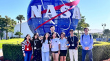 Estudiantes UG llegan a la NASA para competir en desafío internacional espacial