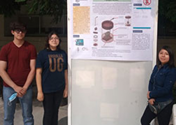 Compiten en la UG con prototipos mecatrónicos para la agricultura