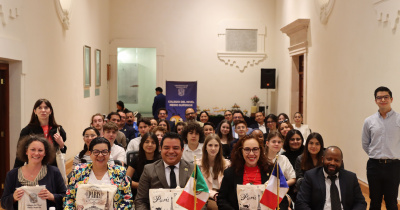 UG recibe a la delegación del Liceo Saint Joseph, de Francia