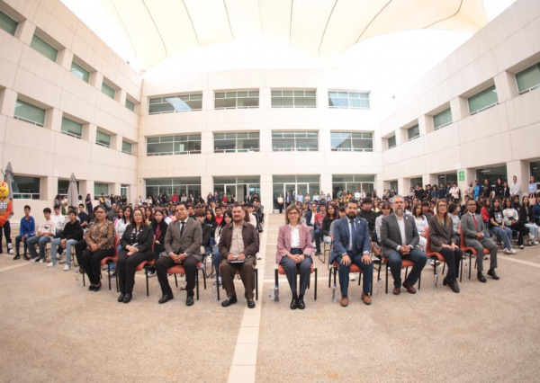 “Este es su lugar; esta es su casa”: inicia clases la primera generación de bachillerato en la sede Yuriria UG