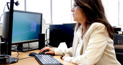 Nombran Vicepresidenta de la AMOCVIES a la Contralora General de la UG 