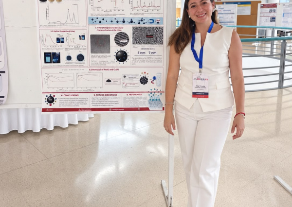 Reconocen a estudiante UG en Congreso Internacional 