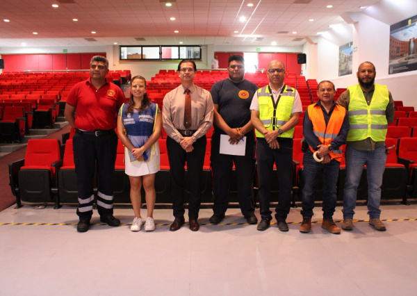 Participa Campus Guanajuato de la UG en el Simulacro Nacional 2025